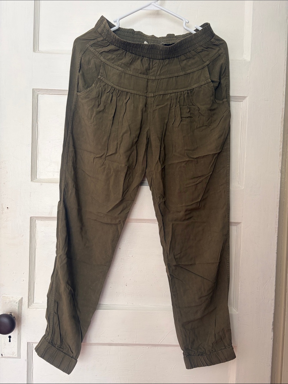 Women’s Olive Green Elastic-Waist Casual Joggers